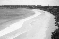 Odd photos The Nuns Beach
photo courtesy of Geoff Blackman.